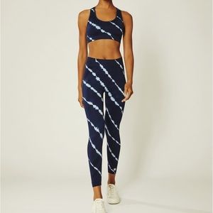 Tory Burch Sport Seamless Tie Dye Leggings Wide Waistband Blue & White Sz Med